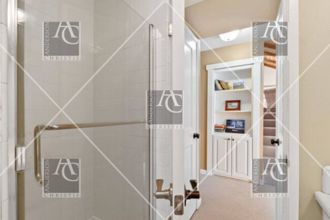 Building Photo - 4 bedroom 3 bath home in Scotts Valley