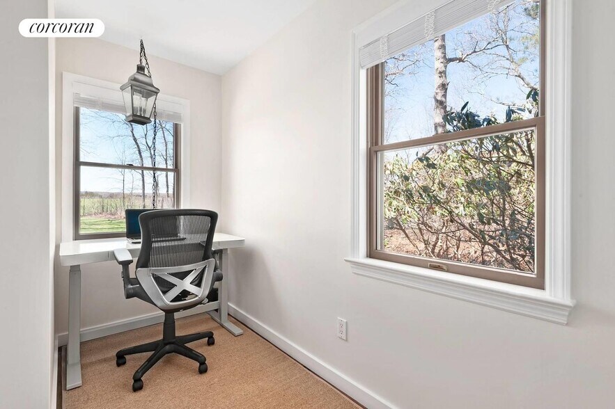Building Photo - 216 Blank Ln
