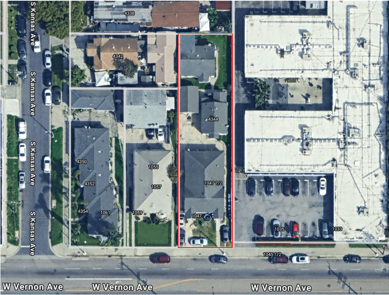 Building Photo - 1045 W Vernon Ave