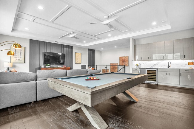 Building Photo - 4218 Mendel Ln