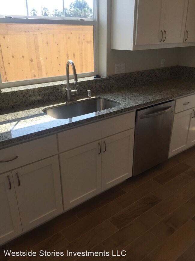 Building Photo - 1310 Roycroft Ln