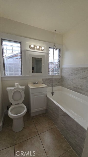Building Photo - 454 W 59th Pl