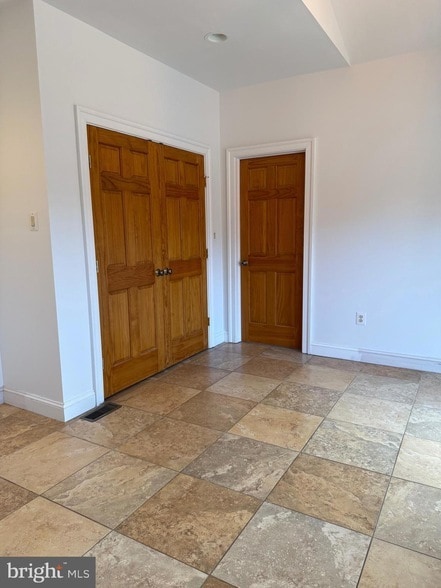 Building Photo - 3312 Catlett Rd