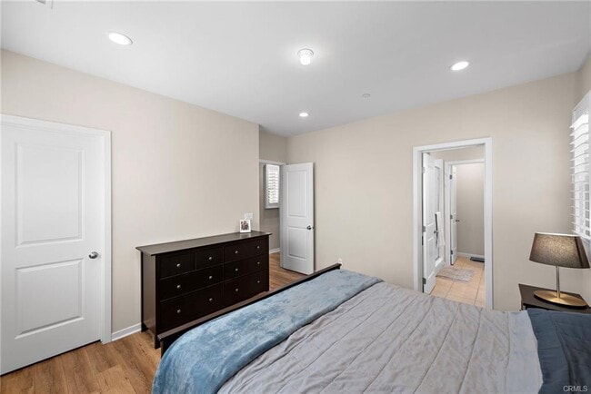 Building Photo - 107 Tubeflower