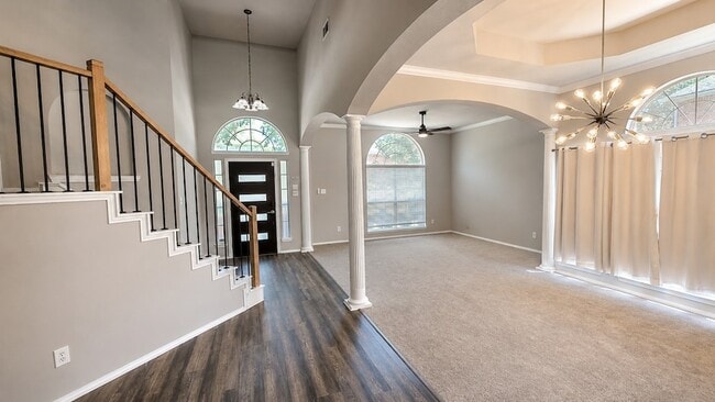Building Photo - 2416 McCarran Dr
