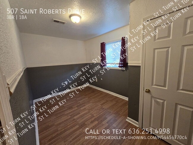 Building Photo - 507 Saint Roberts Drive-