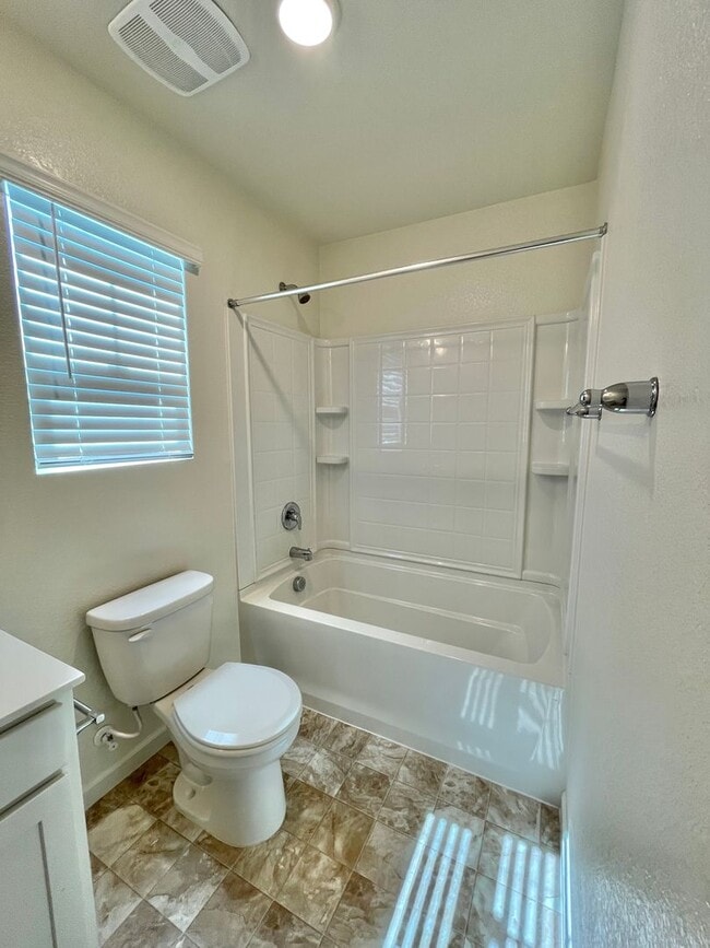 Building Photo - Westlake Village Greens - 3bd/2ba Natomas ...