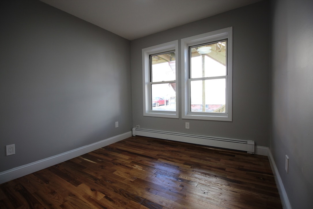 Bedroom 2 - 135 Chestnut St