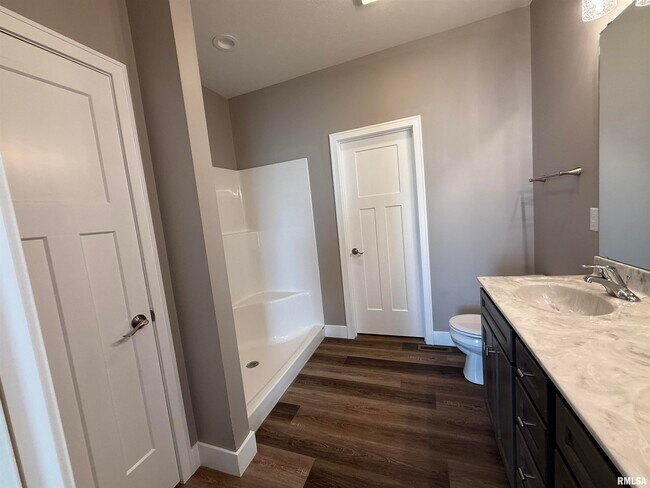 Building Photo - 4511 Castle Pines Dr