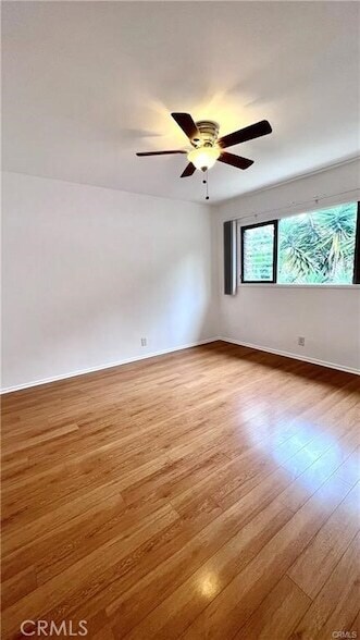 Building Photo - 919 N Orange Grove Ave