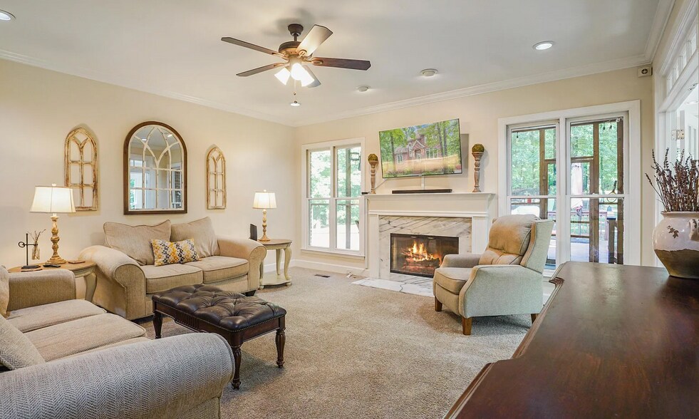 Building Photo - 113 Windwood Cir