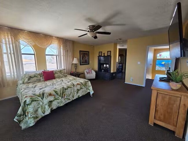 Building Photo - 3 Story Beauty on the Colorado River w/Private Dock