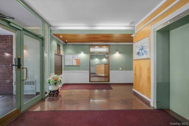 Building Photo - 3220 Fairfield Ave