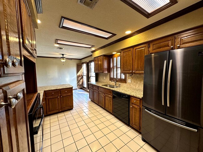 Building Photo - 6461 Firestone Pkwy