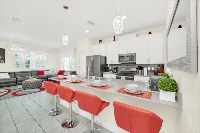 Building Photo - 8992 Stinger Dr