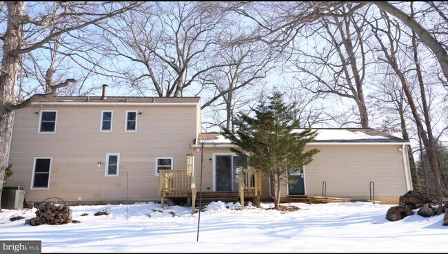 Building Photo - 5114 Montgomery Rd