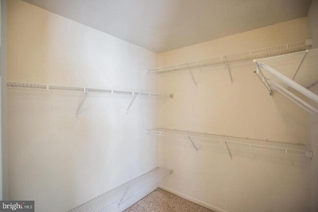 Building Photo - 6513 Trask Terrace