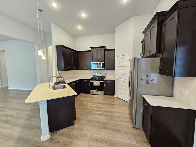 Building Photo - Gorgeous First Time Rental, 4 bed, 3 full bath with flex room which could be used as a 5th bedroo...
