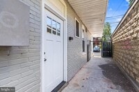 Building Photo - 531 Walton St