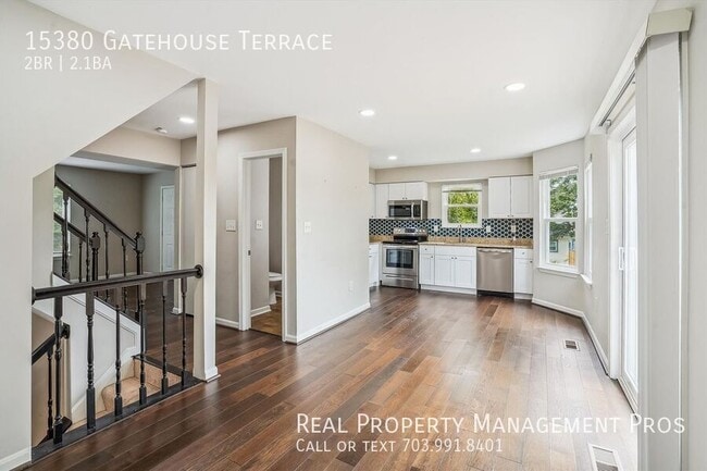 Building Photo - 15380 Gatehouse Terrace
