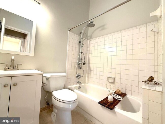 Building Photo - 4235 Sleepy Lake Dr