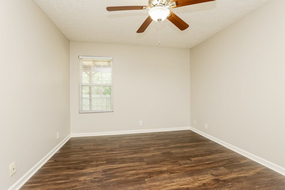 Building Photo - 4829 Nina Marie Ave