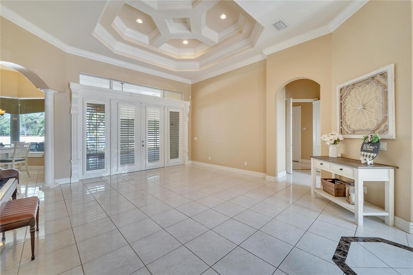 Building Photo - 2656 Wyndsor Oaks Way