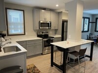Building Photo - Affordable six bedroom house close to U of...
