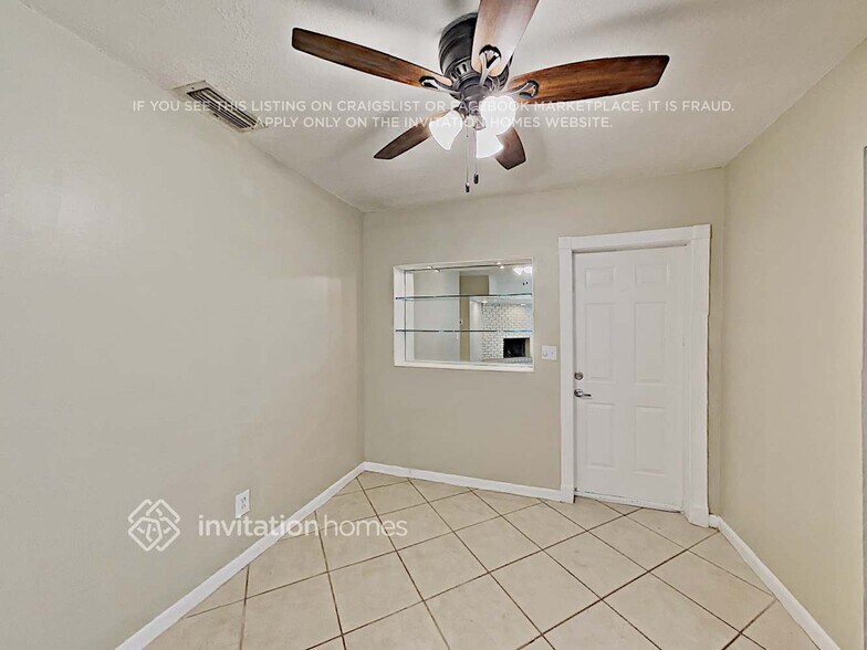 Building Photo - 1432 NE 27th Dr