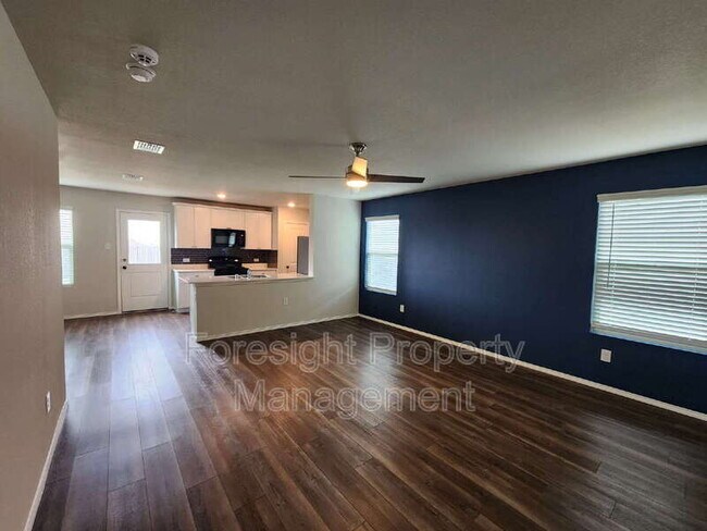 Building Photo - 14428 Cloudview Way