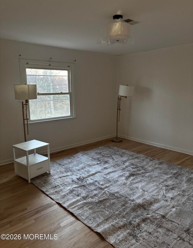 Building Photo - 600 N Edgemere Dr