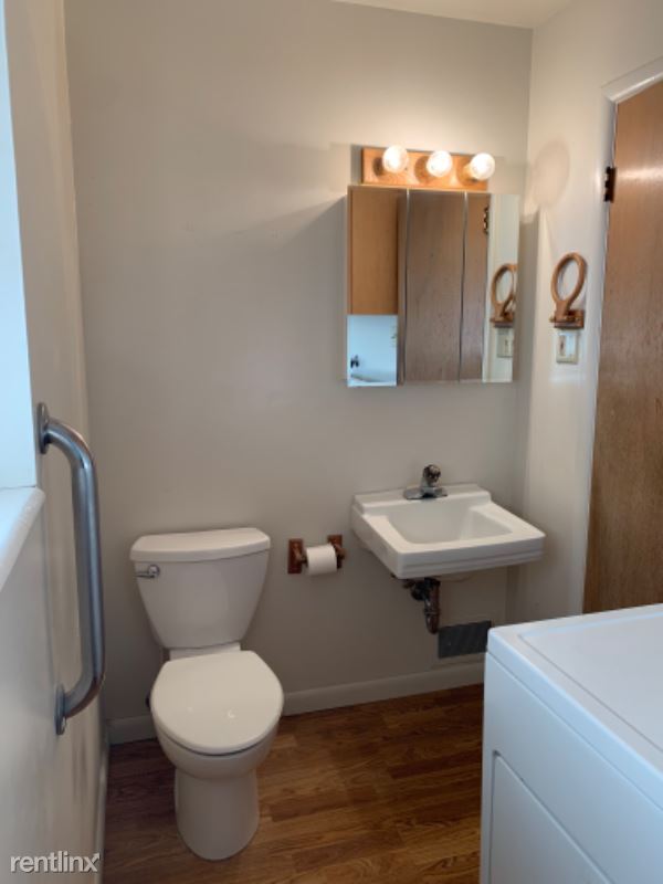 Building Photo - 5 br, 2 bath House - 1070 N 500 E