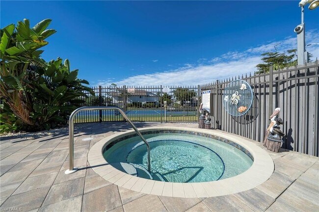 Building Photo - 17458 Blueberry Hill Dr