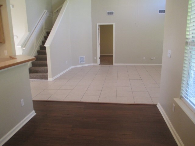 Building Photo - 3127 Majestic Oaks Ln