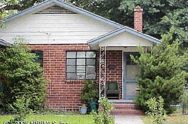 Building Photo - 2553 Myra St
