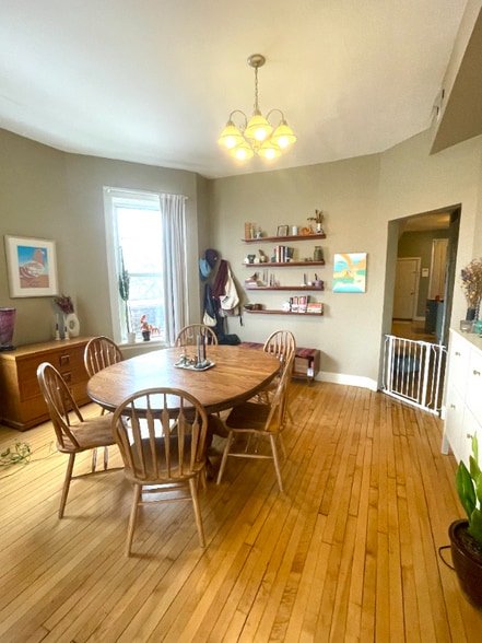 Building Photo - 3249 W Hirsch St