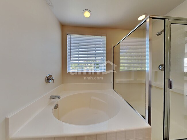 Building Photo - 3005 Peacher Ct