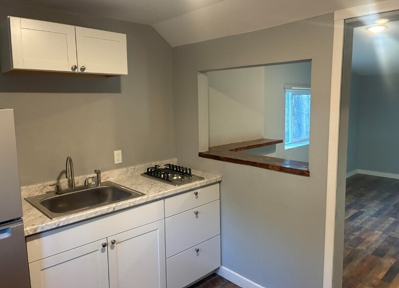 Building Photo - 1293 Co Rd 117