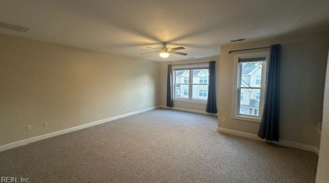 Building Photo - 1114 Arlynn Ln