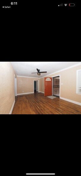 Building Photo - 1682 Alta Vista Ave