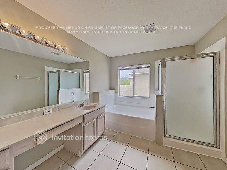 Building Photo - 11213 Lake Lanier Dr