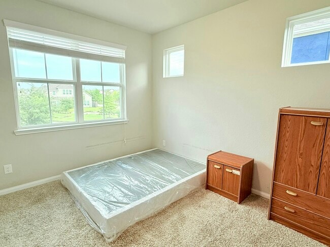 Building Photo - 3207 Planters Peak Dr