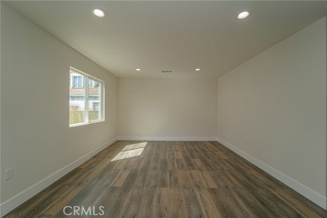 Building Photo - 7420 S Hobart Blvd