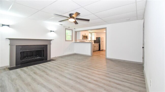 Building Photo - 2582 Candler Way