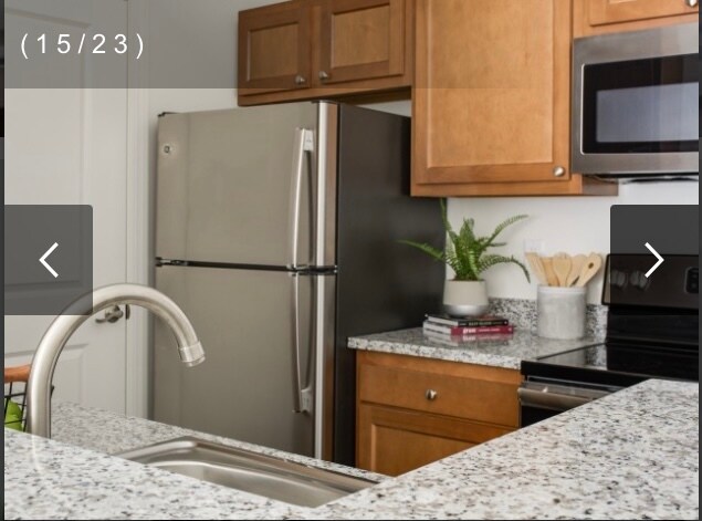 Kitchen - 240 Onley Rd
