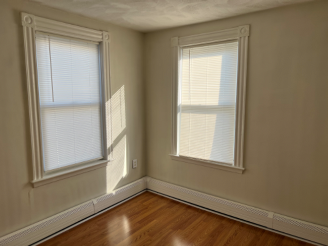 Building Photo - 22 Pullen Ave