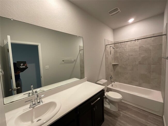 Building Photo - 1629 Dubiel Dr
