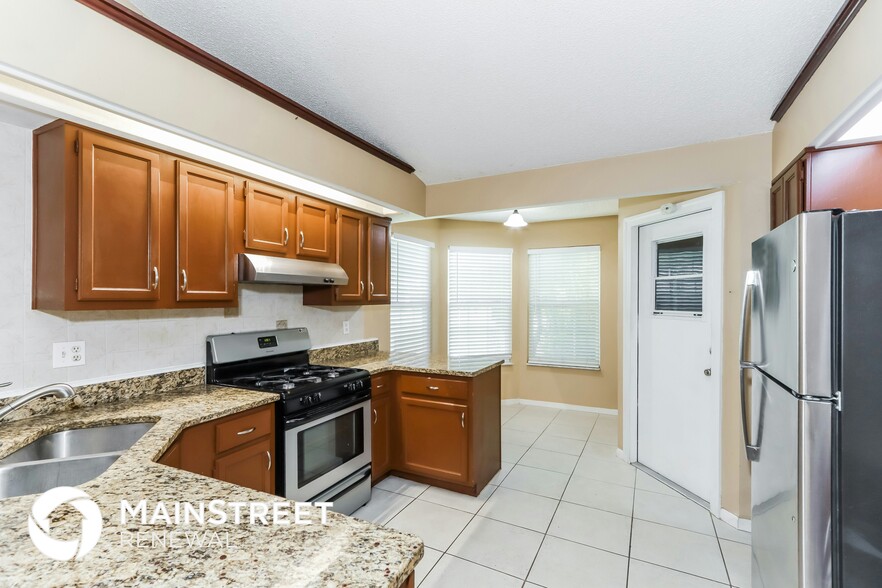 Building Photo - 6817 Appaloosa Dr