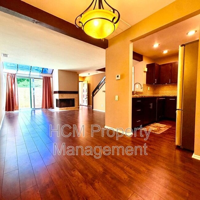 Building Photo - 25761 Le Parc