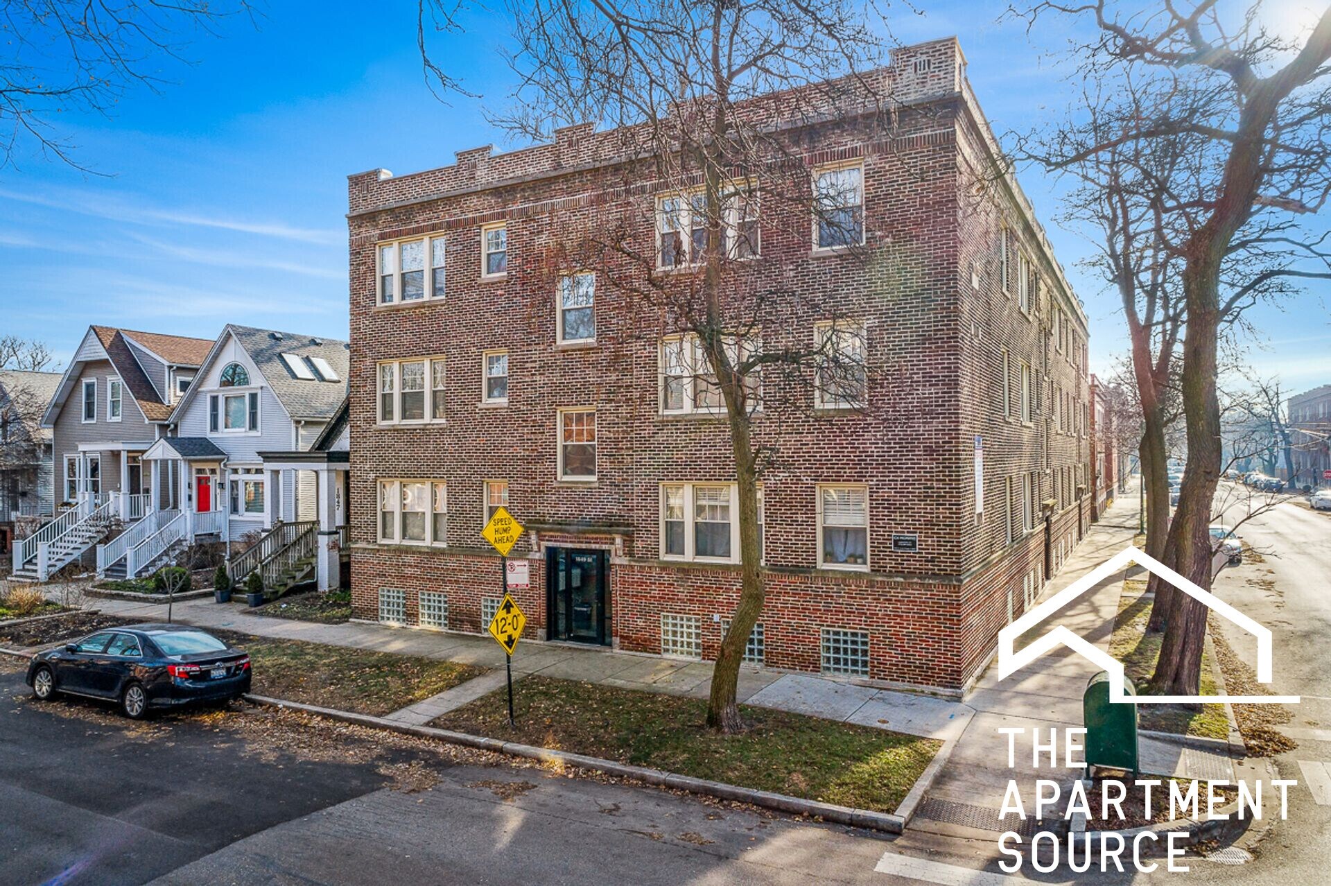 Building Photo - 3455 N Wolcott Ave
